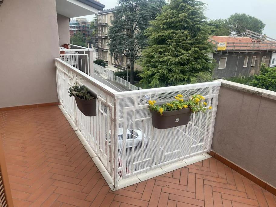 Appartamento Casa Adry ペスキエーラ・デル・ガルダ エクステリア 写真